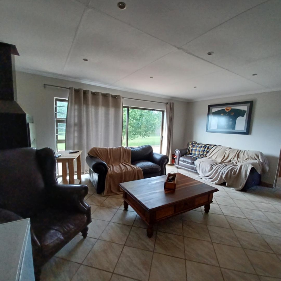 To Let 4 Bedroom Property for Rent in Quaggafontein Free State